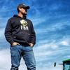 Zach Johnson - @millennialfarmer - TikTok