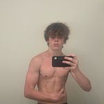 Zach :) - @zach.liftingg - Instagram