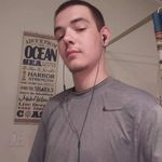 Zach Mcghee - @theking01975 - Instagram