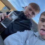 zach - @z_achrichardson - Instagram
