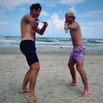 zach simon - @zach_simon_ - Instagram