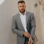Zach Stanley - @realtor_stanleynwa - Instagram
