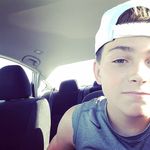 @zachtravis18 - Instagram