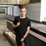 Zak Gates - @zakgates196 - Instagram