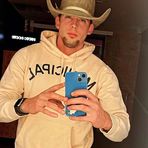 Zak Ray - Facebook