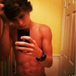 Zak Ross - @zak.ross.543 - Instagram