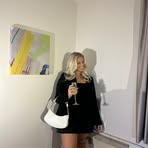 Zara Lowe - Facebook