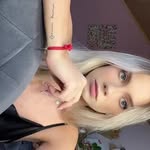 Zara Lowe - @narawbkm - Instagram