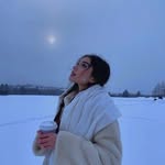 @zarameyers_01 - Instagram