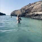 Zara Perry - Facebook