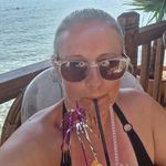 Zara Willis - @zarabaker1980 - Instagram