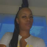 Zee Jones - @queenzeemuney - Instagram