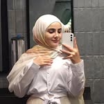 Zeinab Ajami 🪐 - @zeinabaj - Instagram