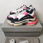 Zhenyu Chen - @zhenyu.chen.96343 - Instagram