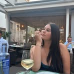 Zoe Appel - Facebook