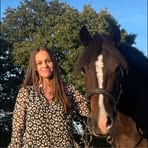 Zoe Appel - Facebook