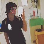 Zoe Barrett - @zoebarrett28 - Instagram