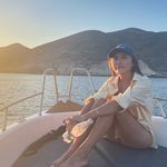 Zoë Barrett Tay - @zoebarretttay - Instagram