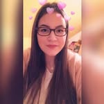 Zoe Becker - @zoe.becker.9674 - Instagram