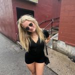zoë bishop - @_zoebishop - Instagram