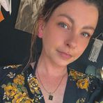 Zoe Bond - Facebook