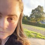Zoe Bond - Facebook