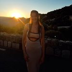 Zoe Brockbank - @zoe_brockbank - Instagram