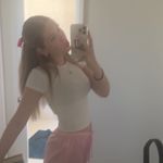 Zoe Cameron - @zoe_kate_22 - Instagram