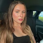 zoe case - @zoecasee - Instagram
