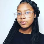 Zoe Chambers - @zoe_.insecure - Instagram