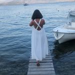 @zoedowns82 - Instagram