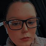 Zoe Glover - @zoeglover752 - Instagram