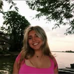 Zoe Hess - Facebook