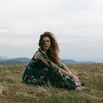 Zoe Hess - @zoehessmusic - Instagram