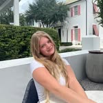Zoë - @zoekellerr - Instagram