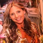 Zoe Kessler - Facebook