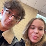 Zoe Kimball - @z0e_kimball_09 - Instagram