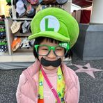 Zoe Lam - Facebook