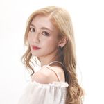 .żoé Łëûñg - @zoexleung - Instagram