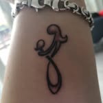 Zoe Mccabe - @mccabezoe - Instagram