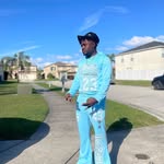 Steady reacts - @zoemickey1 - Instagram
