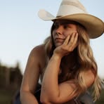 Zoey Penner - Facebook