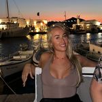 Zoe Peterson - @zoepetersonn - Instagram