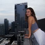 zoe peterson 🕺🏼🌞🦕🌯⚽️ - @zo.zo9 - Instagram