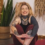 Zoë Porter - @zoeporteryoga - Instagram
