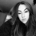 Zoe Ray - Facebook
