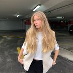 Zoe Roche - @_zoeroche - Instagram