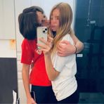 Zoey Roche - Facebook