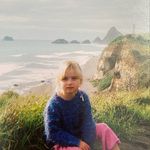 zoe - @zoewallacce - Instagram