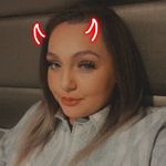 Zoe Walton - @zozopink123 - Instagram
